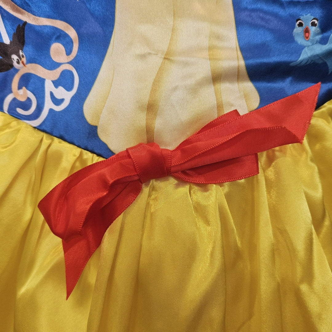 Snow White Costume - Size M - Age 5 to 7 Years