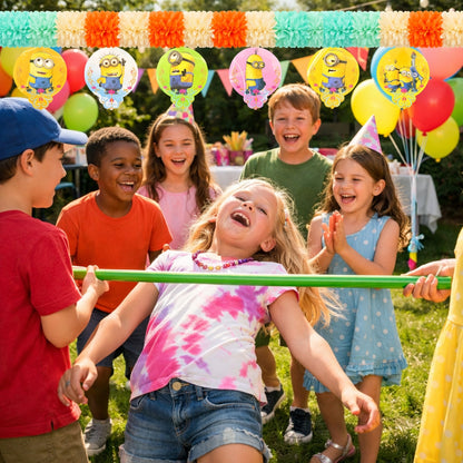 Minnions Garland Decoration w/ Cutout Hanging - 10