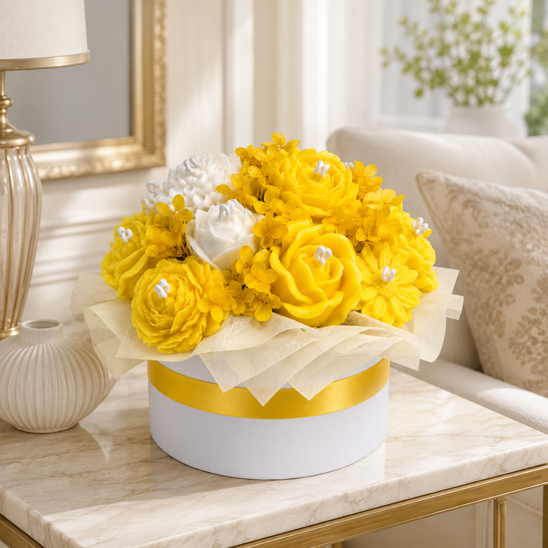 Yellow & White Flower Bouquet Aroma Candle Set with Tray