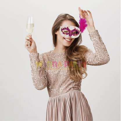 Glittery Eye Mask With Feathers Pink