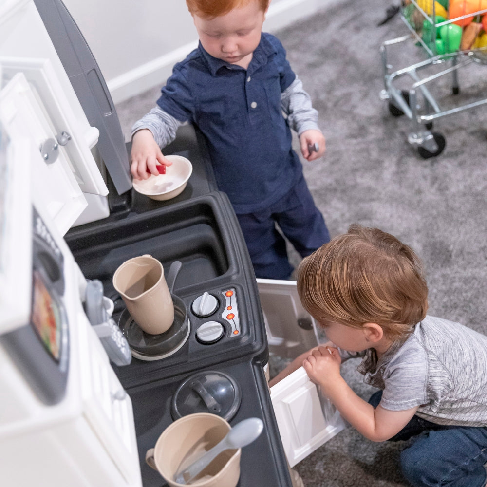 Ls Dream Kitchen by Step2 — kids activity toy for outdoor play and birthday gifts - image 9
